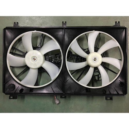 Ventilátor chladiča pre IS250 / 350 2014 16711-31600